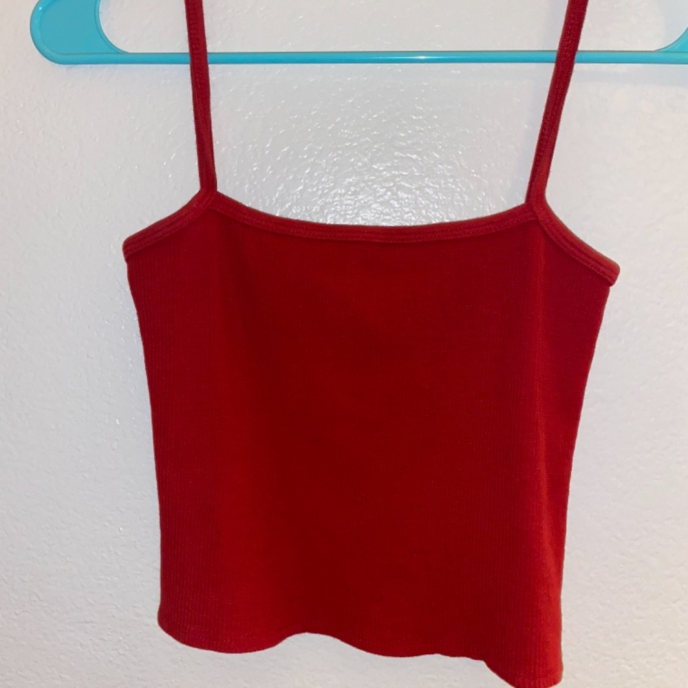Red ribbed tank top